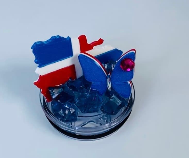 Tapa Dominicana con Mariposa